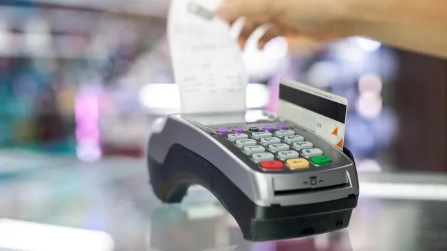 is-yerinde-pos-cihazi-bulundurma-zorunlulugu-geliyor-1674121243550.jpg