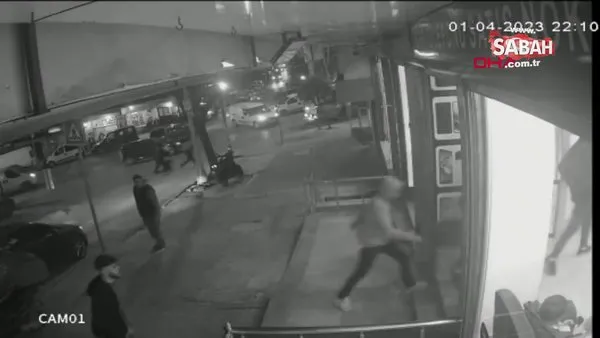Sultangazi'de iş yeri sahibinin kaçırılması güvenlik kamerasında | Video