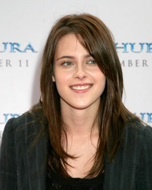 Her yıl imaj değiştiriyor! Kristen Stewart'ın 2002'den bu yana saç stili