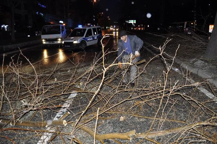 İstanbul’u lodos vurdu