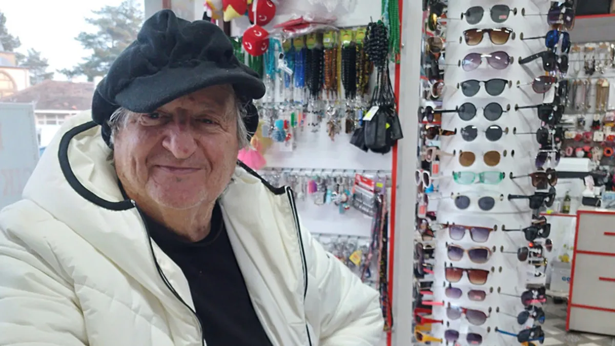 Emekli müzik öğretmeni evinde ölü bulundu! Emekli müzik öğretmeni evinde ölü bulundu!