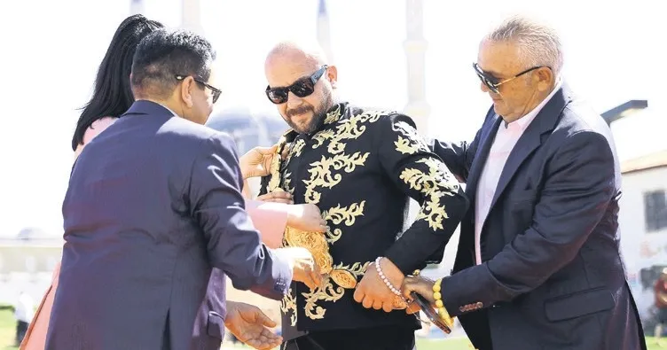 Kırkpınar sevdası çadırda yatırıyor