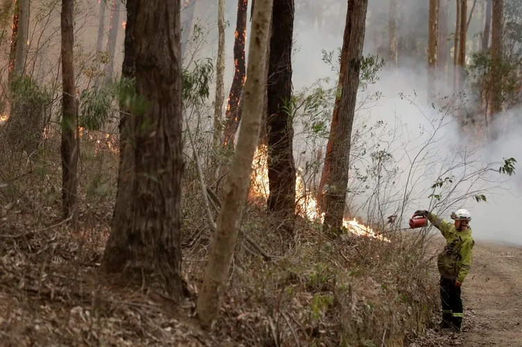 Avustralya yanıyor! NASA'dan korkutan görüntü...