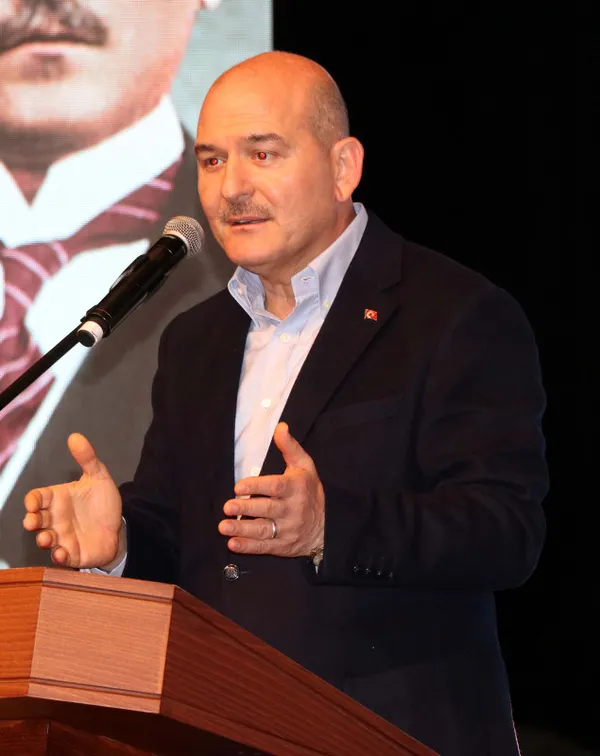 son-dakika-suc-orgutlerine-silindir-operasyonu-bakan-soylu-bedeli-ne-olursa-olsun-suc-orgutlerine-acimasiz-ola-1670307276018.jpg