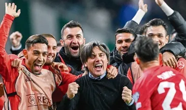 Bülent Timurlenk’ten A Milli Takım analizi: Gerçek Türkiye’yi gösterin!