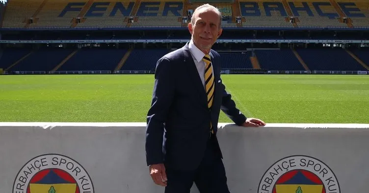 Fenerbahçe’den Christoph Daum’a geçmiş olsun mesajı