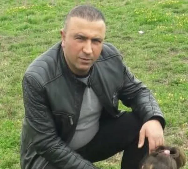 bu-aciya-yurek-dayanmaz-sanliurfadaki-ayni-aileden-4-kisi-yan-yana-topraga-verildi-1789033105288.jpg