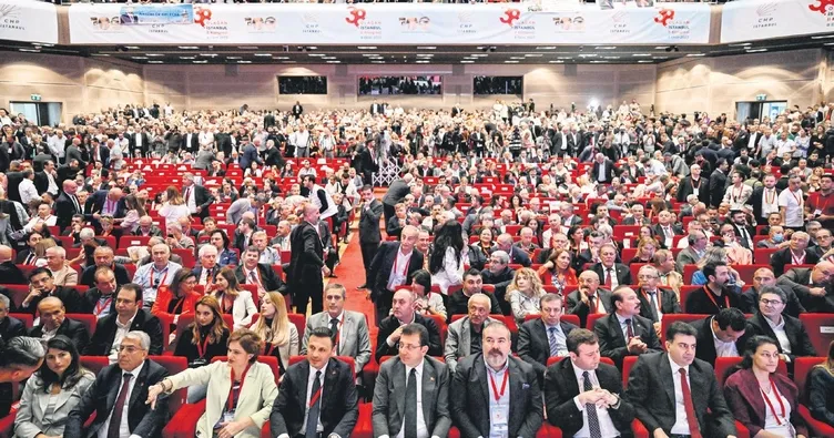 CHP’de gergin kongre