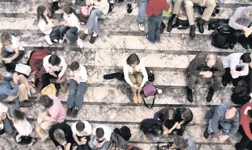 ‘Ben Çağı’ insanı insandan soğuttu