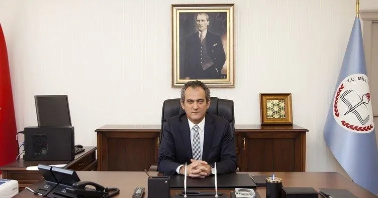 Yeni Milli Eğitim Bakanı Mahmut Özer oldu - Son Dakika ...