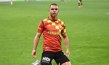 Göztepe'de Juan 1 sezon daha takımda #hatay