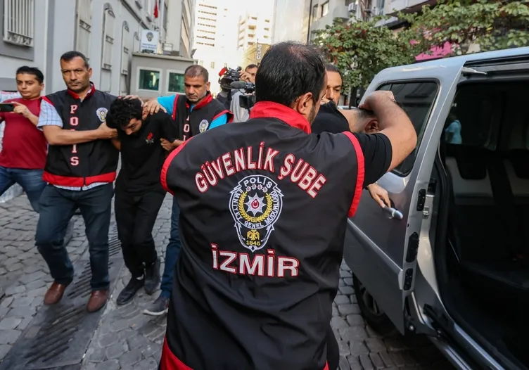 İzmir’de Kur'an-ı Kerim'i yakan zanlıların ifadesi ortaya çıktı: Alkollüydük hatırlamıyoruz!