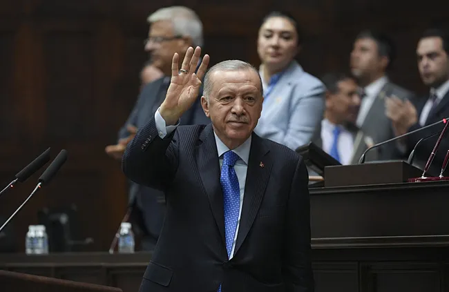 son-dakika-baskan-erdogandan-chpye-yerel-secim-tepkisi-verilen-vaatlerin-hepsi-rafa-kalkti-1721821562591.jpeg Son dakika: Başkan Erdoğan'dan CHP'ye