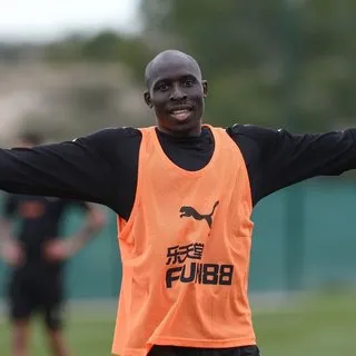 Galatasaray ve Beşiktaş; Muhammed Diame'nin peşinde