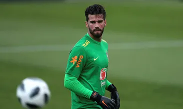 Liverpool’da hedef Alisson