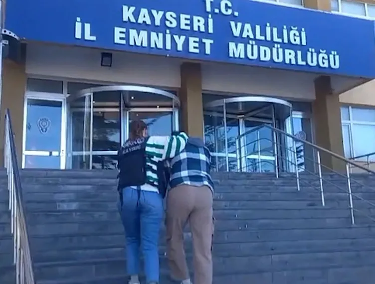 Kayseri’de düzenlenen operasyonda midesinden çıkanlar şoke etti: Tam 1 kilo!