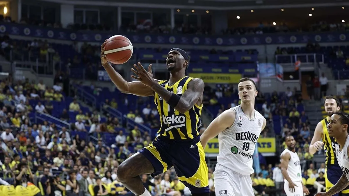 FB - BJK BASKETBOL DERBİ MAÇI! Fenerbahçe Beko - Beşiktaş Fibabanka maçı ne zaman, saat kaçta ve hangi kanalda, şifresiz mi?