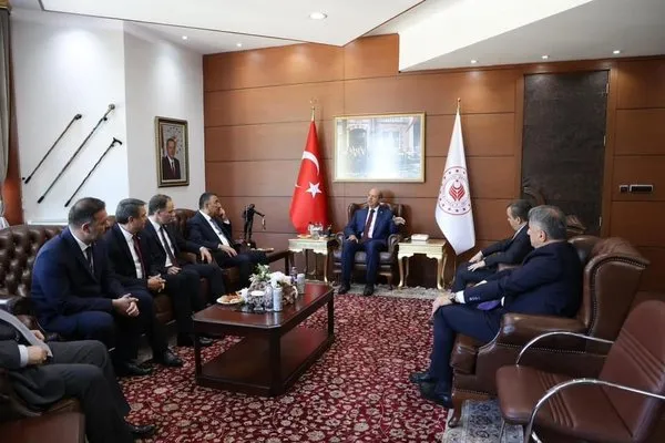 kktc-cumhurbaskani-ersin-tatar-zonguldakta-1724159204085.jpg