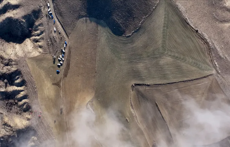 Libya Genelkurmay Başkanı Muhammed Ali Al-Haddad daha önce hep tarifeli uçakla gelmiş!