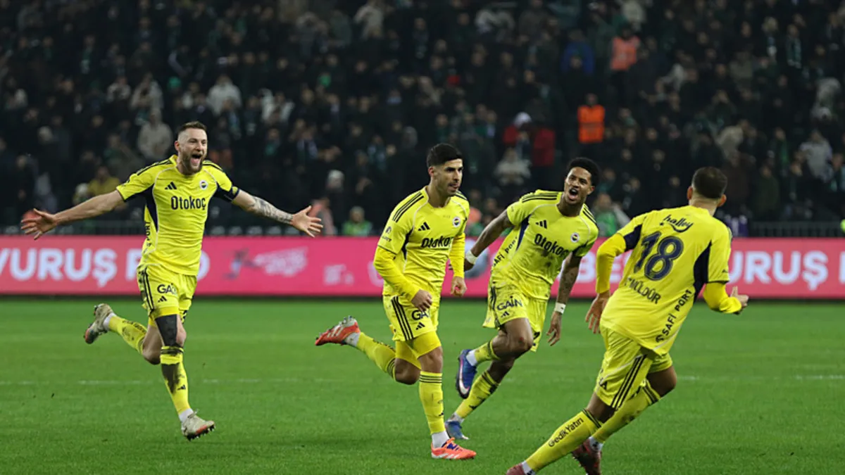 Fenerbahçe zirve yarışında hata yapmadı! Kocaelispor deplasmanında kazandı Fenerbahçe zirve yarışında hata yapmadı! Kocaelispor deplasmanında kazandı