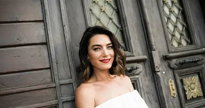 İşte ünlülerin makyajsız halleri...