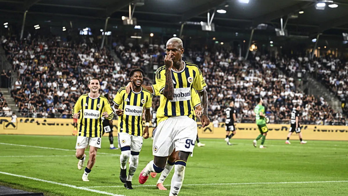 Fenerbahçe UEFA Şampiyonlar Ligi play-off'a yükseldi