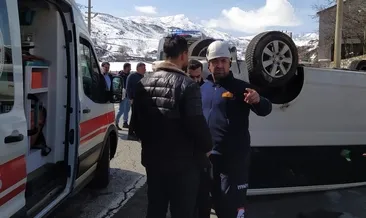 İki ayrı kazada 12 kişi yaralandı #bitlis