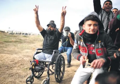 Terör devleti İsrail ambulanstaki yaralıları tutukladı - 4
