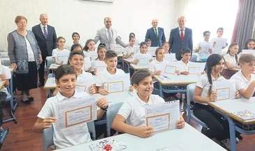 İzmir’de 850 bin öğrenci karne aldı