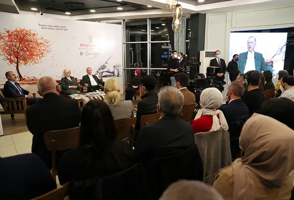 son-dakika-baskan-erdogandan-siirtte-onemli-mesajlar-yeni-programimizla-refahi-yayginlastiracagiz-1638729109877.jpg