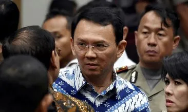 Endonezya’da İslam’a hakaret eden valiye 2 yıl hapis cezası