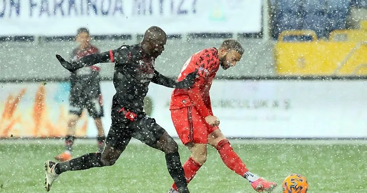 VAR o pozisyonda neden ofsayt çizgisi çekmedi? G.Birliği-Beşiktaş maçında çok tartışıldı...