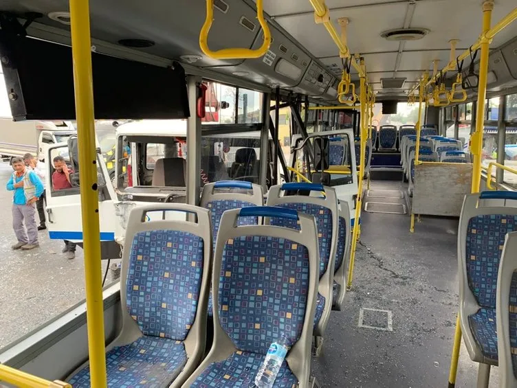 Ümraniye’de kamyon otobüse çarptı: 9 yaralı