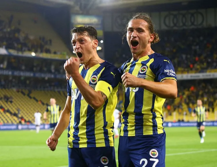 Son dakika Fenerbahçe’ye talih kuşu! 10 milyon euroluk dev teklif: ’Müthiş bir potansiyel’