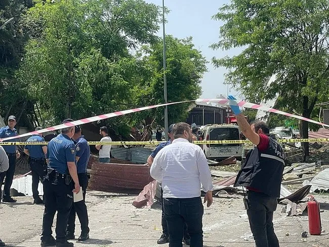 Halı Fabrikası Patlama Görüntüsü