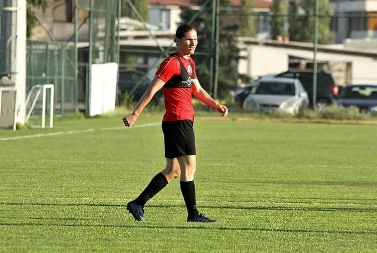 Eskişehirsporlu Mehmet Özcan için transfer rekabeti kızışıyor!