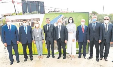 Hayırsever desteği sürüyor