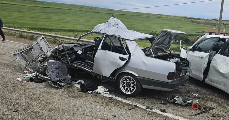 Bayram yolu faciası: 2 ölü, 7 yaralı