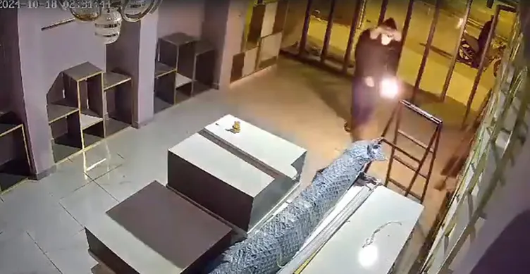 Hatay’da kundaklama vakası: Her yer kül oldu!