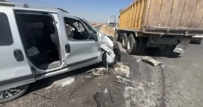 Viranşehir'de kamyon ile otomobil çarpıştı #sanliurfa