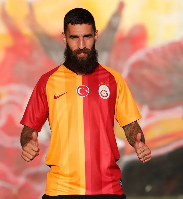 Son dakika haber: Galatasaray, Jimmy Durmaz ve Şener Özbayraklı transferlerini açıkladı! İşte sözleşme detayları