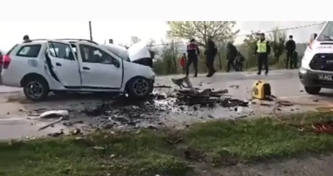 İzmit- Kandıra yolunda kaza: 2 ölü 1 yaralı