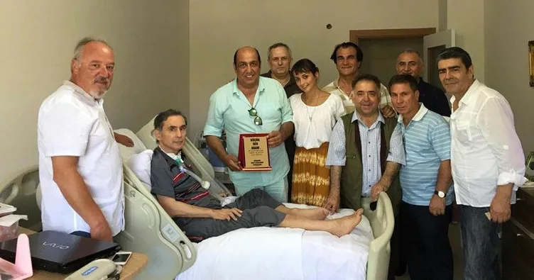 ‘Hababam Sınıfı’ndan Tüfekçi’ye moral ziyareti