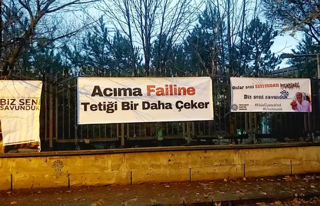 ekrem-imamoglu-ve-muharrem-ince-gorusmustu-genel-merkezde-dikkat-ceken-pankart-acima-failine-1702384530839.jpg Ekrem İmamoğlu ve Muharrem İnce görüşmüştü! Genel merkezde dikkat çeken pankart: Acıma failine!
