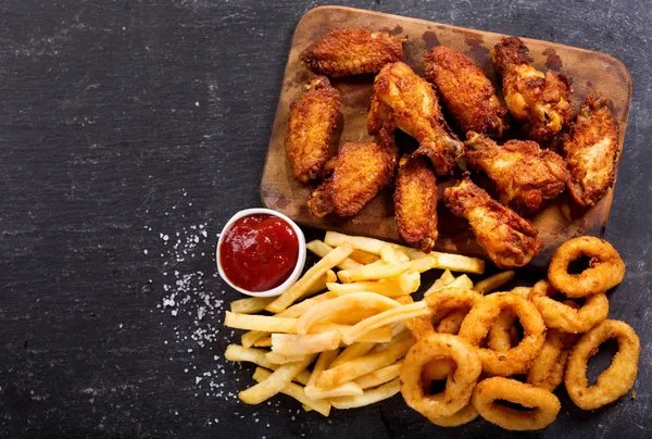 Sürekli fast food yiyen aceleci olur