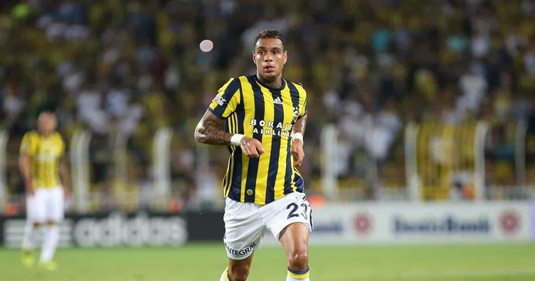 Son dakika: Fenerbahçeli Van der Wiel dolandırıldı!