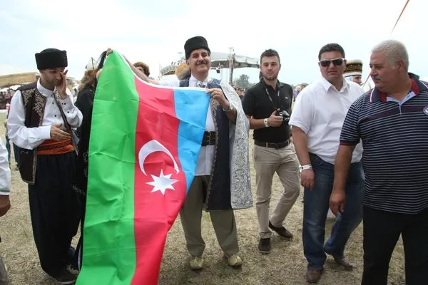 Avrupa’nın göbeğinde Turan kurultayı
