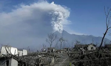 Endonezya’da Merapi Yanardağı’nda patlama!