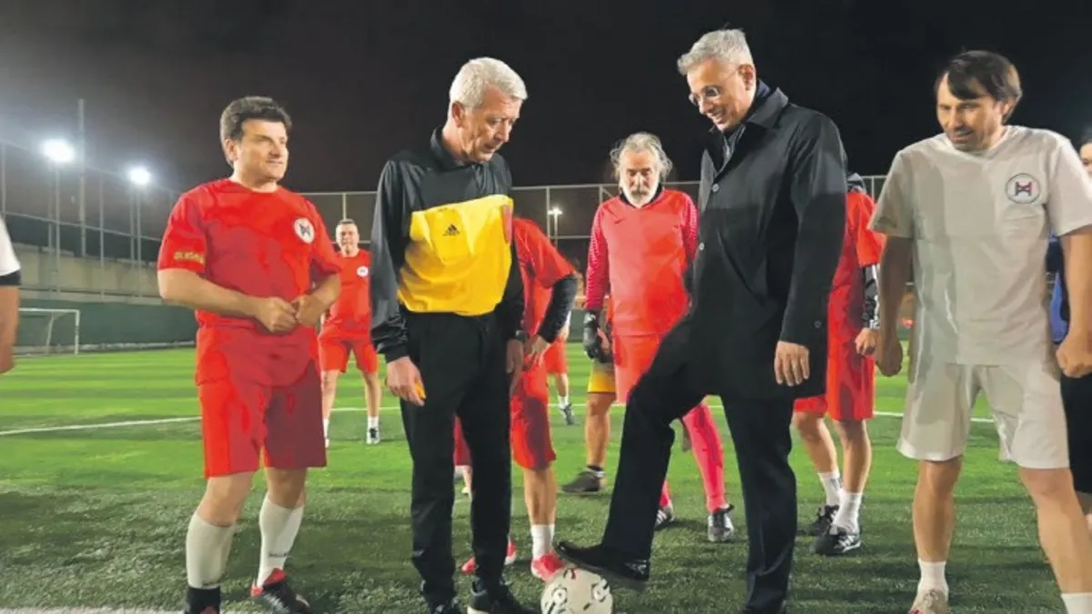 Efsaneler doktorlar için sahaya çıktı