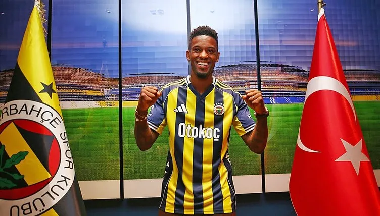 Beşiktaş ve Fenerbahçe’den sürpriz transfer hamlesi! Yıldız futbolcunun menajeri İstanbul’da...